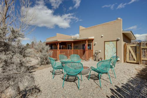 Taos House | Taos Home w/Private Hot Tub, Sauna & Gas Grill!
