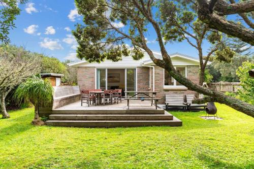 Ruakaka House | Taotahi Hideaway - Ruakaka Waterfront