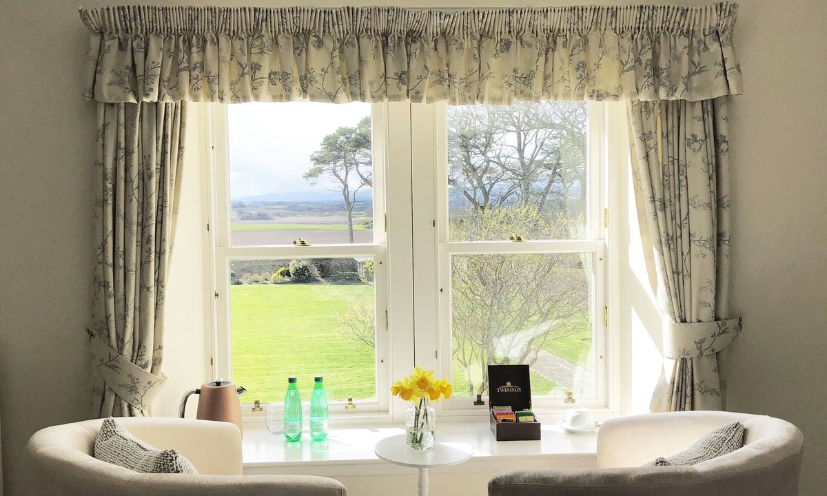 Portmahomack Bed & Breakfast | Tarrel Farmhouse