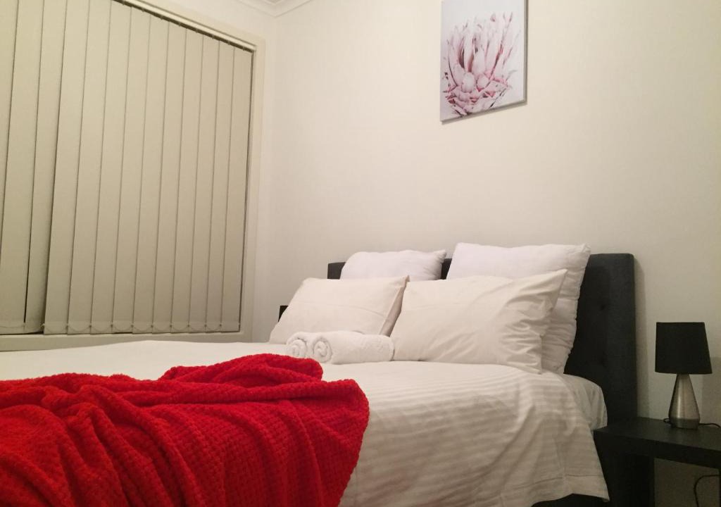 Athol Park Apartment | Tasha's Apartments on Kerry
