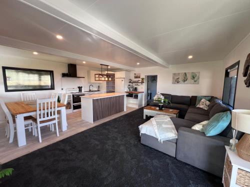 Coopers Beach Apartment | TAT's Place