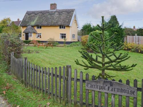 Pulham Market House | Tattlepot Farmhouse