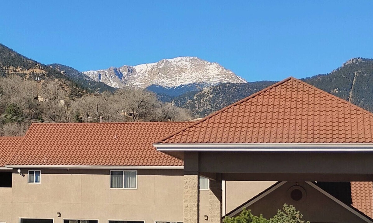 Manitou Springs Hotel | Tava Motel Manitou Springs