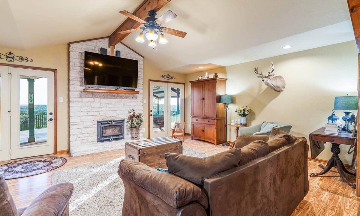 Dripping Springs House | Tawnya’s Secret Hideaway | 20-Mile Views Firepit