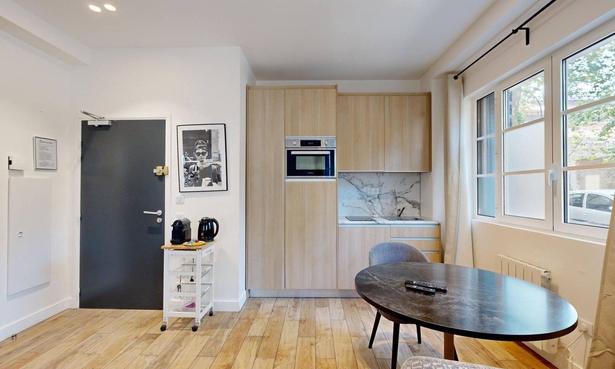 13th Arrondissement Apartment | TBS 26 - Cosy and charming studio in Paris