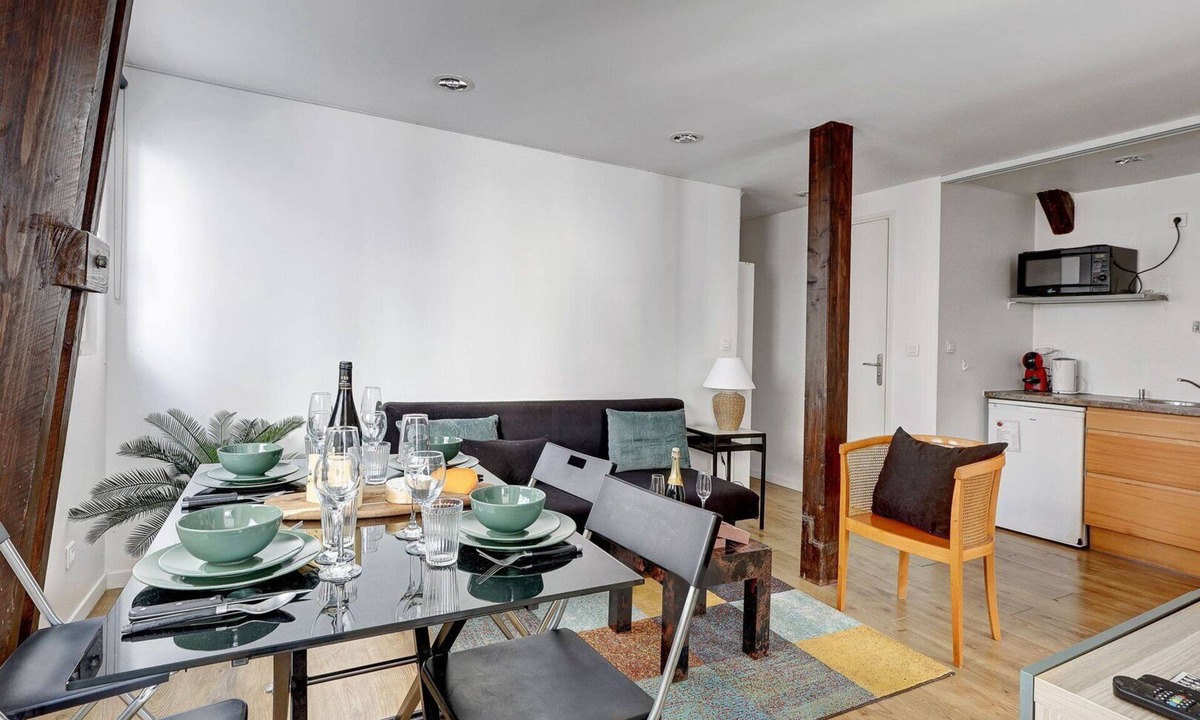 Quartier Sainte-Marguerite Apartment | TBS 341 - Superb apartment in Paris
