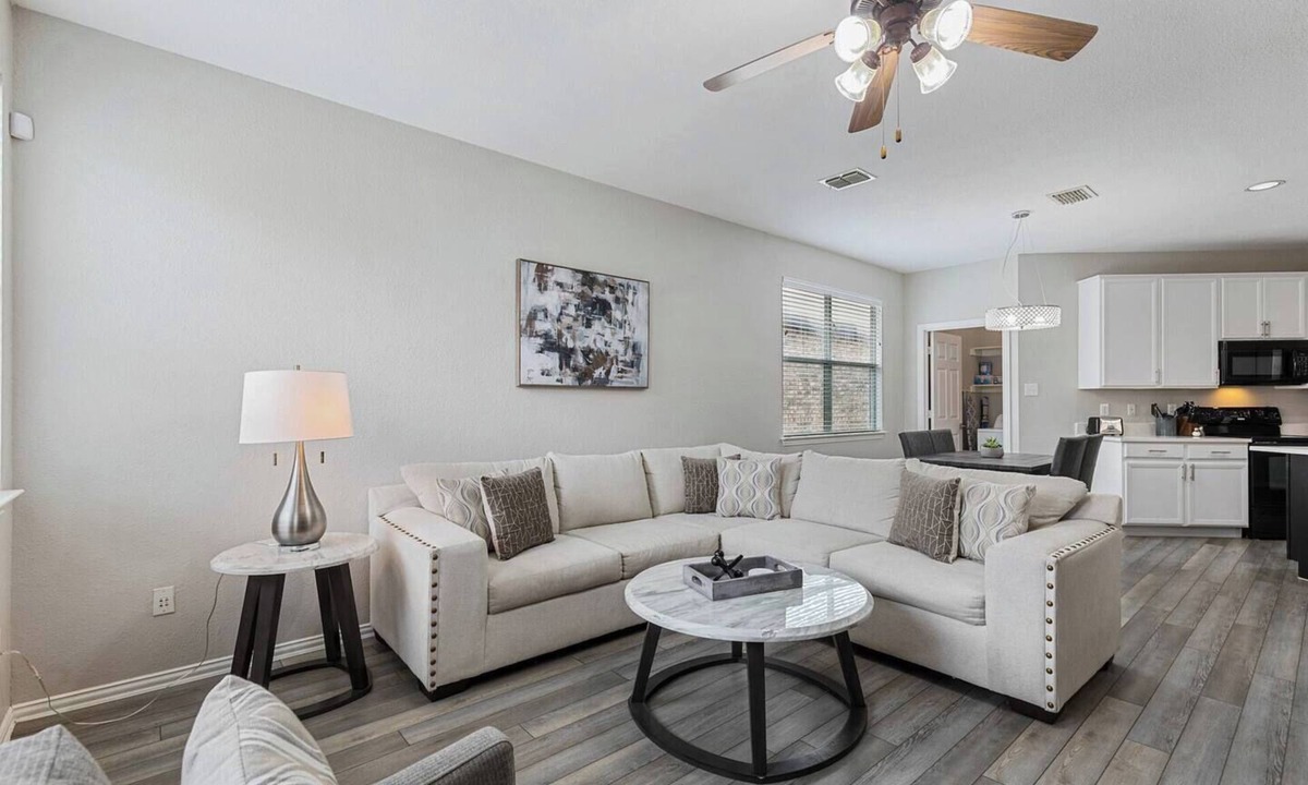 Little Elm House | TCH - Cozy 3bd/2ba in Little Elm with Workspace