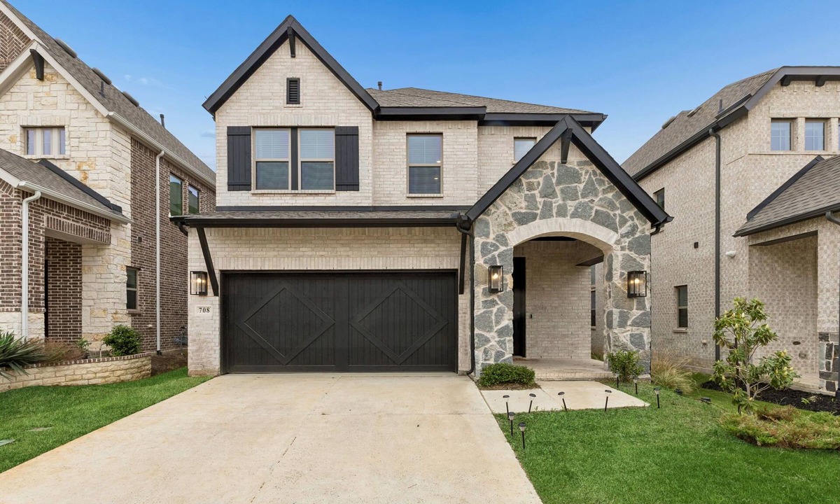 The Colony House | TCH - Luxury 3BR/2.5BA Home with Office