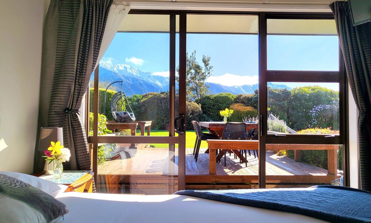 Kaikoura Bed & Breakfast | Te Mahuru Retreat