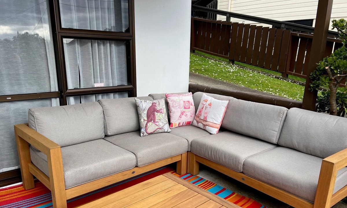 Te Mata Apartment | Te Mata Bach a road back from Te Mata beach