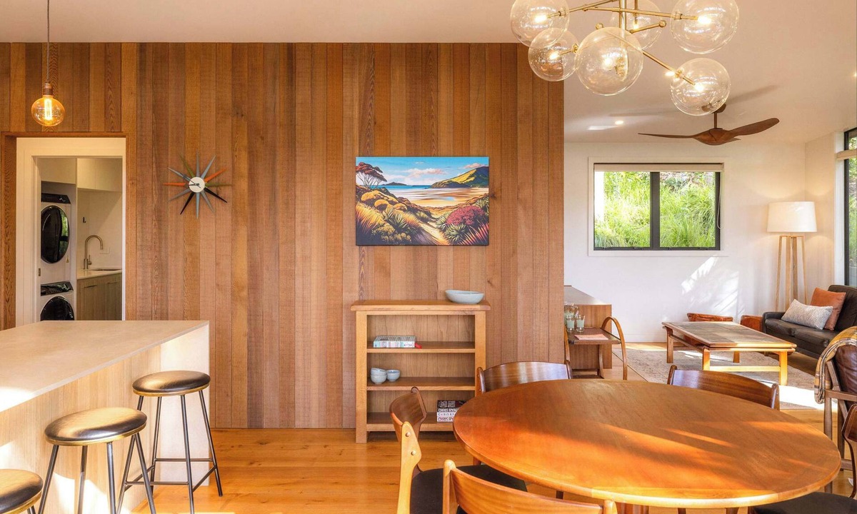 Ostend House | Te Toki Luxury Treehouse and Studio