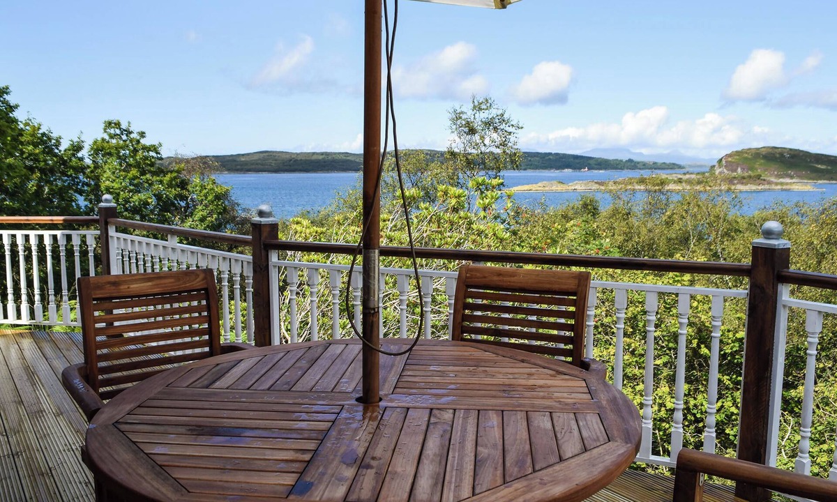 Isle of Luing Cottage | Teasel Lodge - UK39647