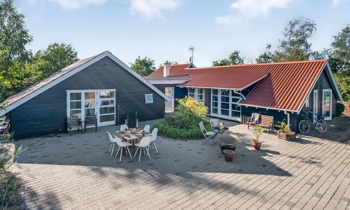 Syddjurs Kommune House | "Tede" - 1km from the sea by Interhome