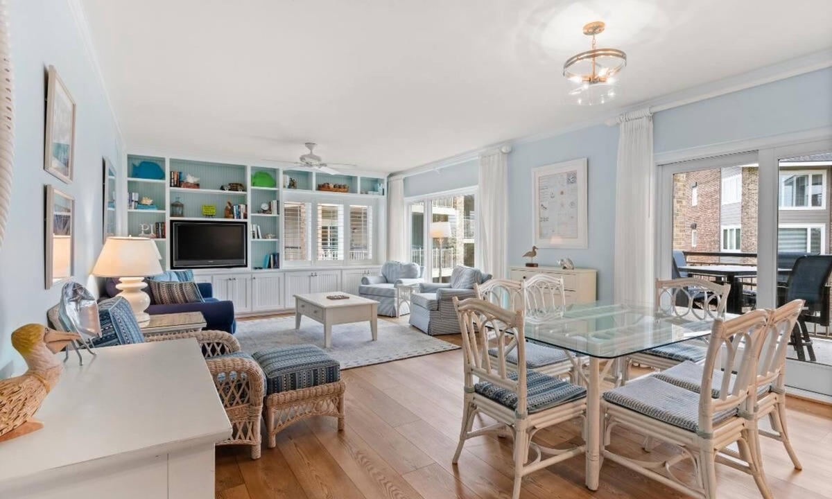 Georgetown County Condo | Tee Time: 3 Bdrm Oceanview on the 3rd Flr