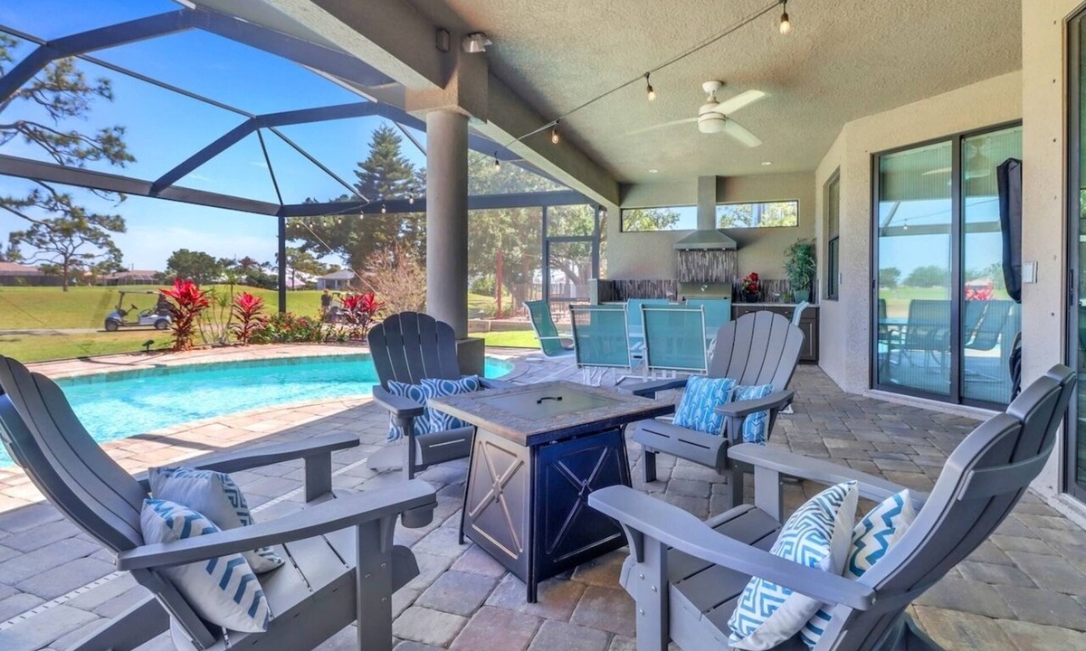 Burnt Store Villa | Tee Times and Tan Lines 1006 - Golf Course Pool/Spa Home