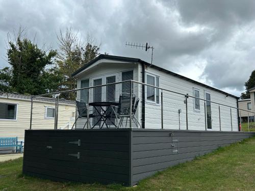 Shaldon Resort | Teignfield Caravan Park M2