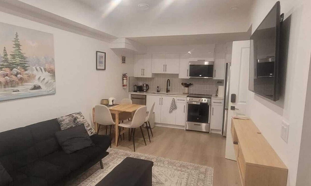 Southwest Calgary House | Temi's Cozy Space