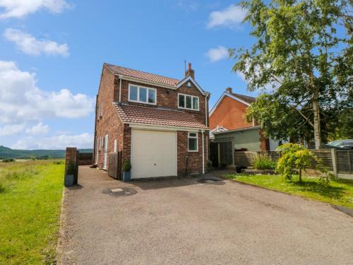 Ampleforth House | Temple Hill View