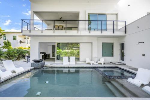 Arlington Park House | Temple of Time
