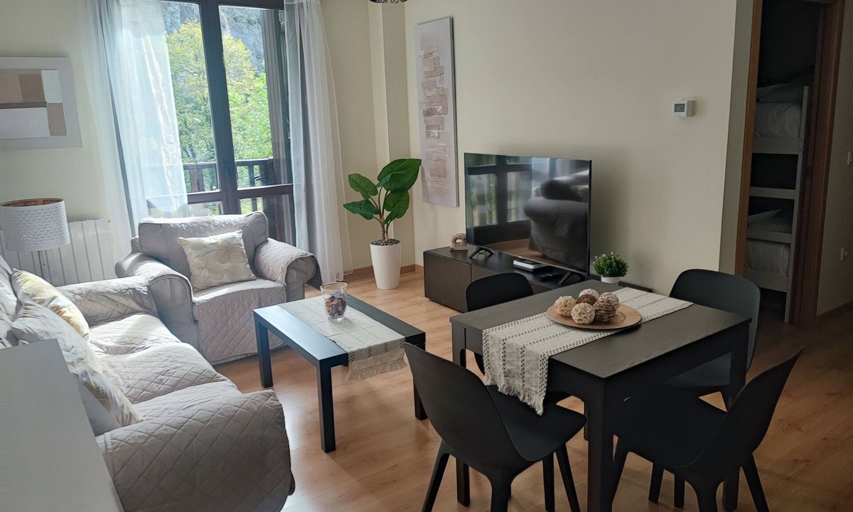 Sallent de Gallego Apartment | Tena's Paradise