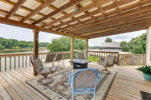 Morris Chapel House | Tennessee River Retreat: Multi-Level Deck & Views