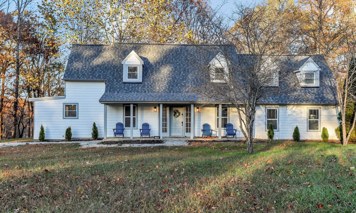 Ashland City Cottage | Tennessee Tranquility Fire Pit Forest Views
