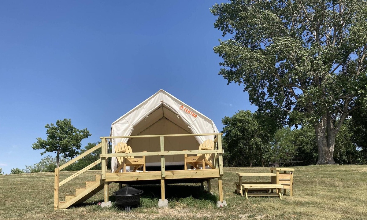 Loup City RV Rental | Tentrr State Park Site - Nebraska Sherman SRA Middle Ridge Lakeview H Single