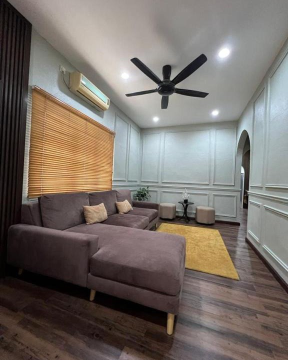 Kampung Mengkuang House | Teratak LS Homestay