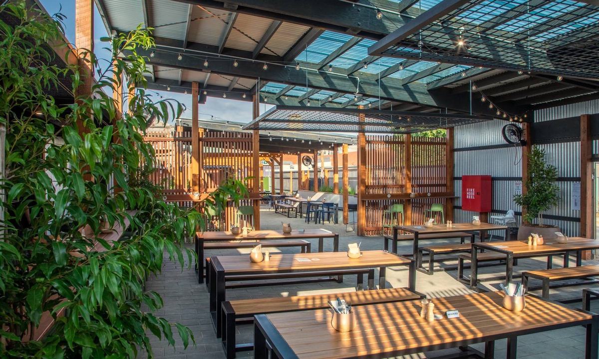 Yarrawonga Hotel | Terminus Hotel Yarrawonga