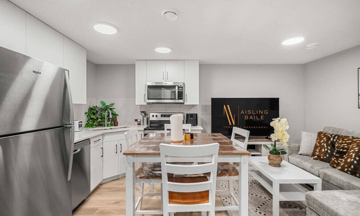 Southeast Calgary Condo | Terra | Rangeview | Close to Parks | Pet Friendly