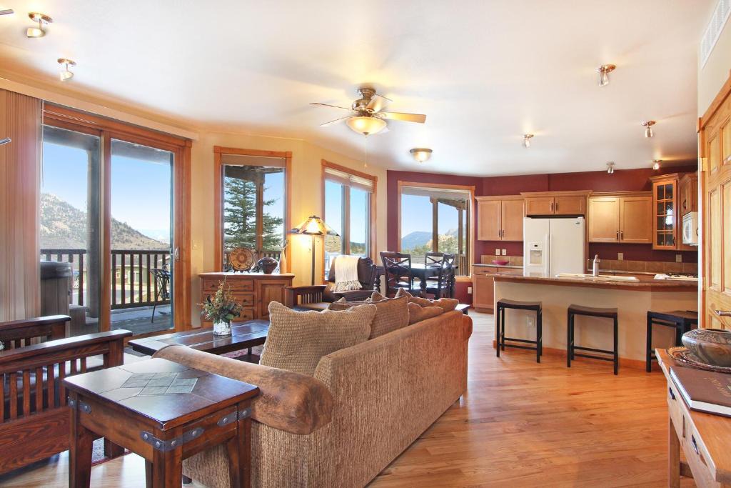Estes Park Apartment | Terra Tomah Mountain 40B Condo