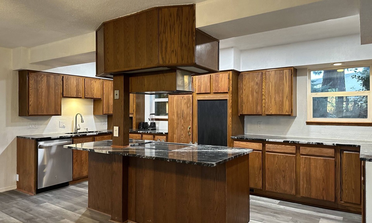 Terrace Heights House | Terrace Hights View home with a pool.