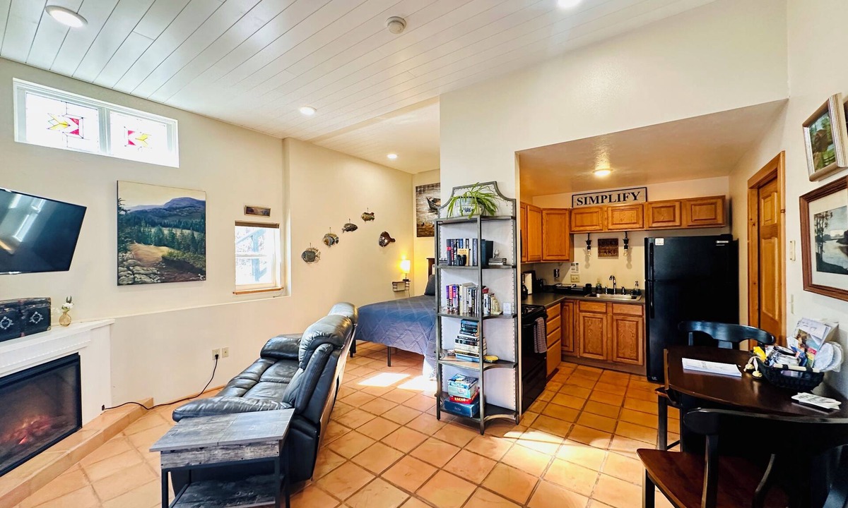 Sylvan Shores Cabin | Terrace - lakefront, hot tub, full kitchen, BBQ, screened in porch, two patios.