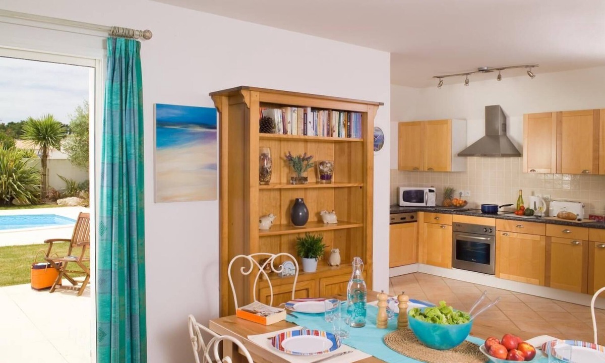 Saint-Jean-de-Monts Villa | Terrace, parking, tv, 104m², Saint-Jean-de-Monts