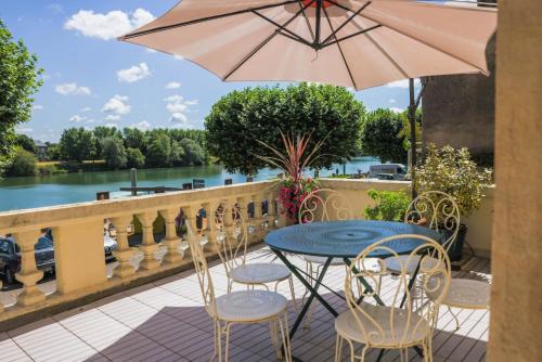 Tournus Apartment | Terrasse d'Aubonne