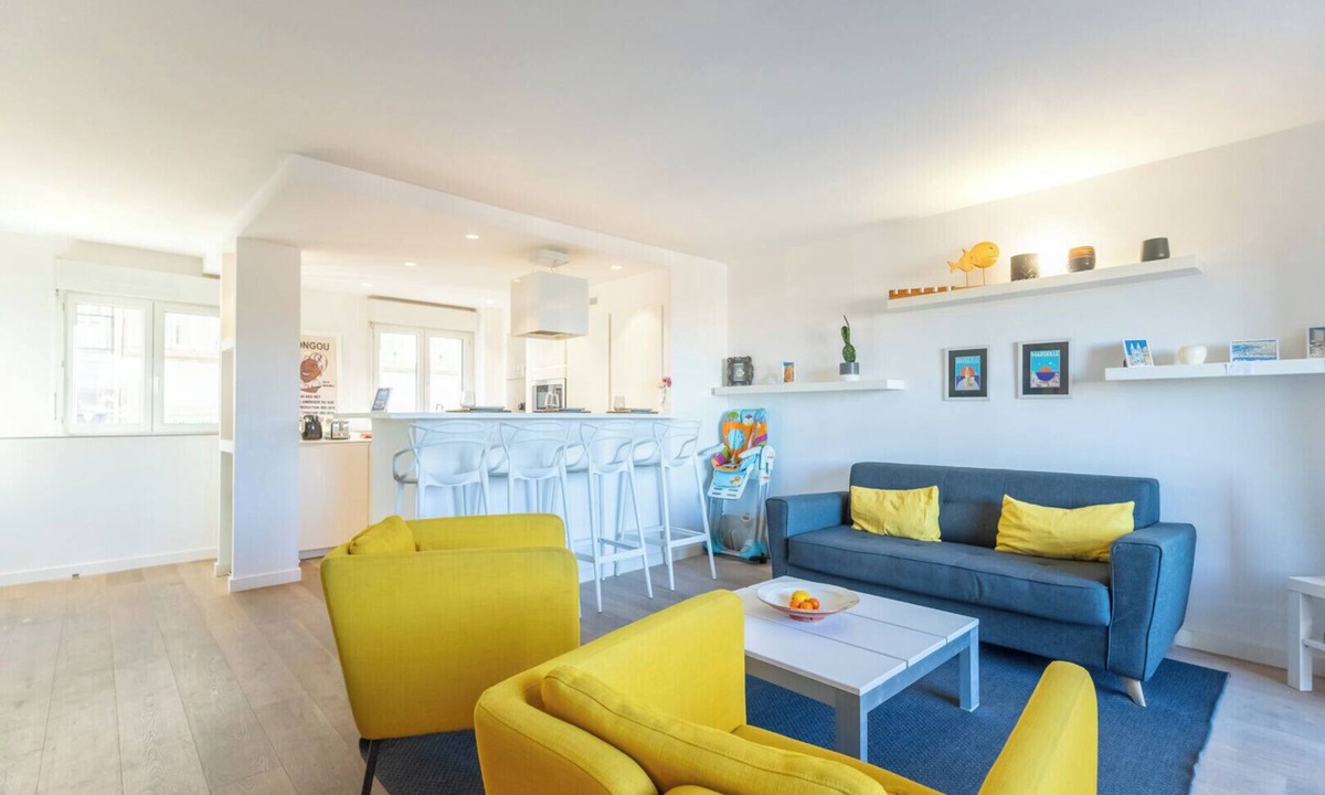 7th Arrondissement Apartment | Terrasse vue mer T2 cosy & calme à Endoume- Climatisation – Marseille 7ᵉ