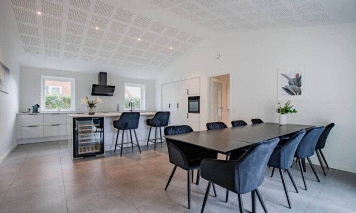 Tarnby Kommune House | Terrific 3-bedroom house in Kastrup with WiFi access