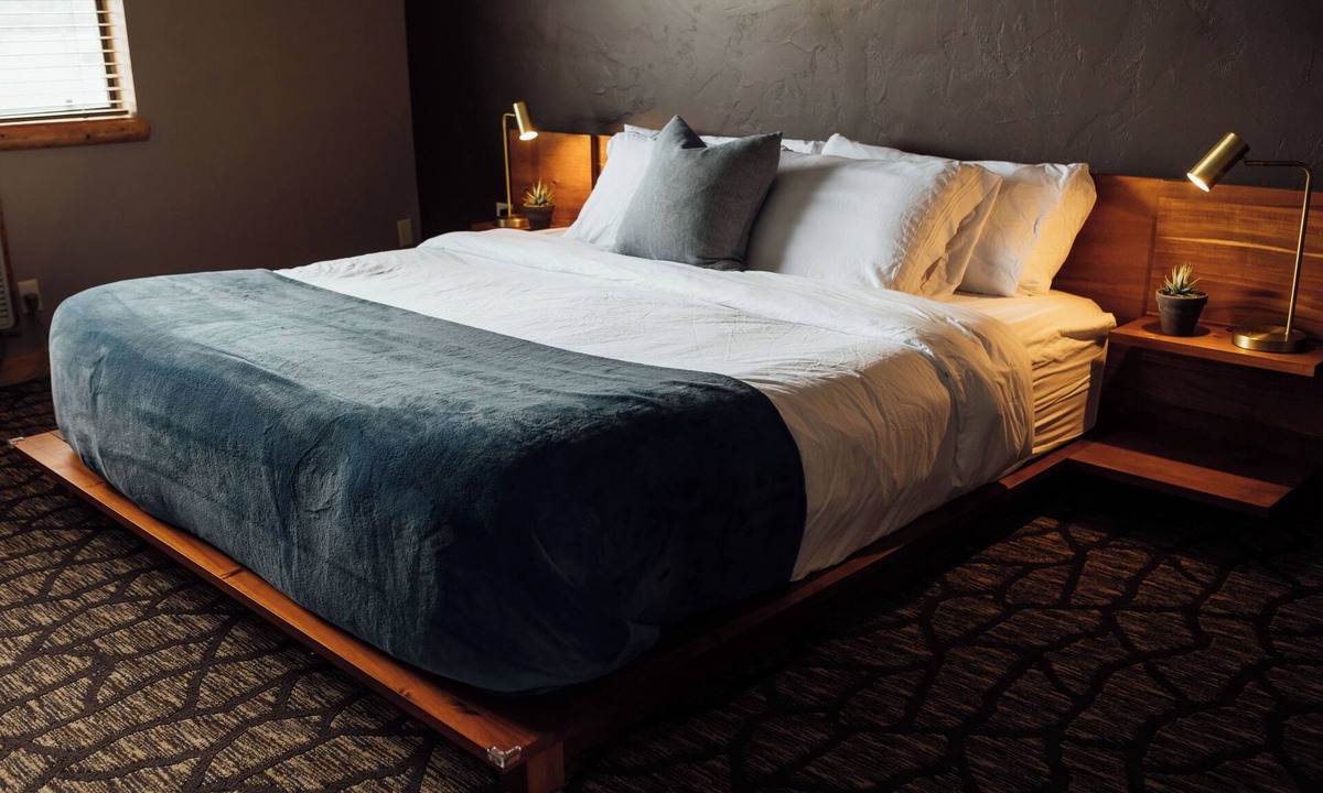 Tetonia Cabin | Teton Classic - King