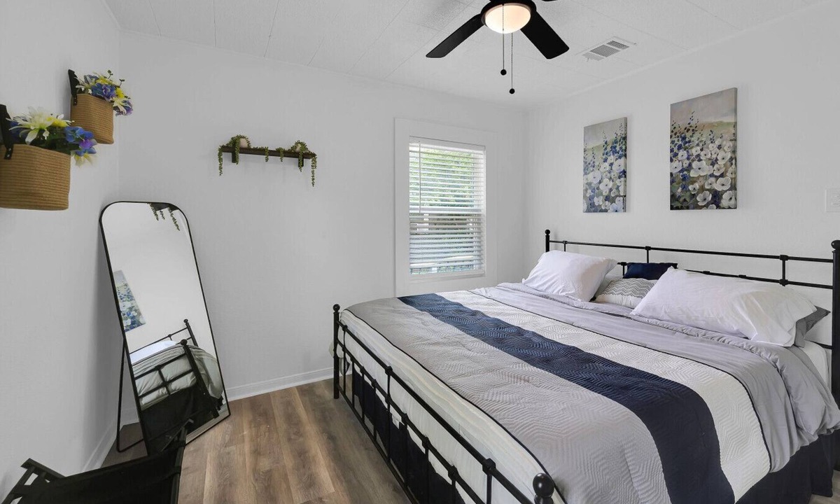 Belton House | Texas Cottage in Belton | New Remodel | Near EXPO