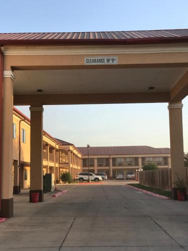 La Joya Hotel | Texas Inn & Suites