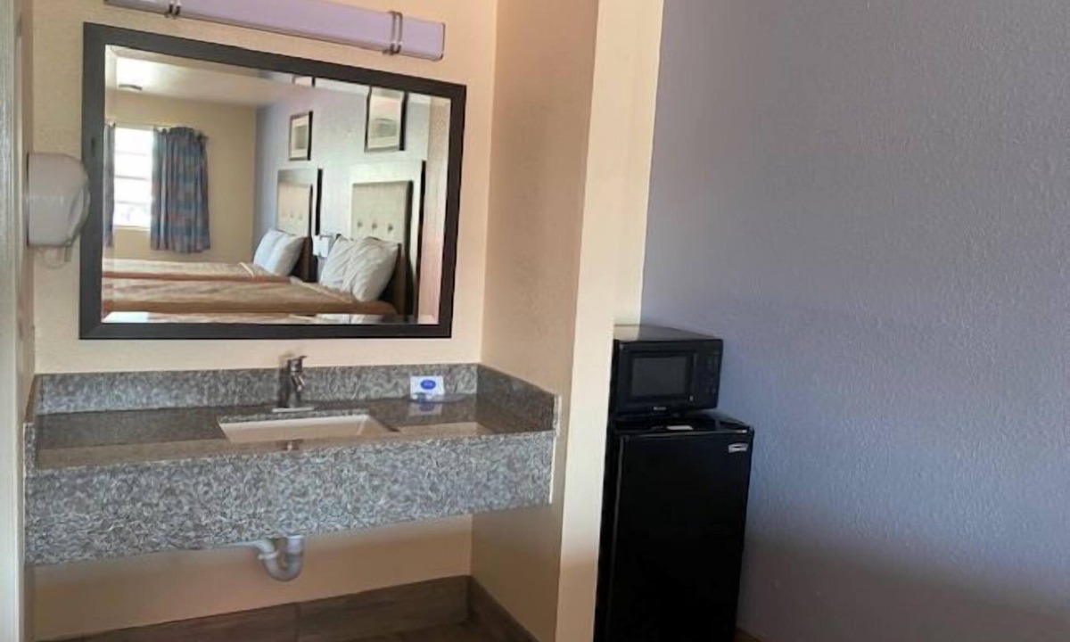 Seguin Hotel | Texas Inn