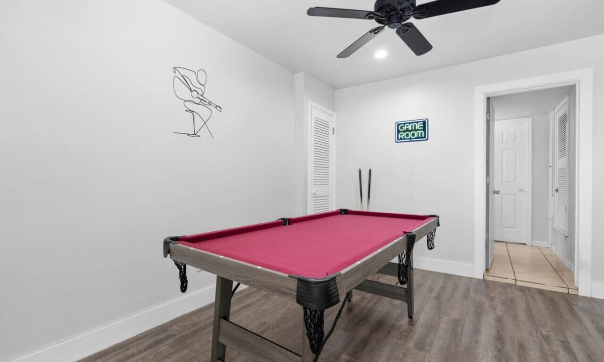 Sweetbriar House | Texas Retreat w/Music Vibes & Game Room!