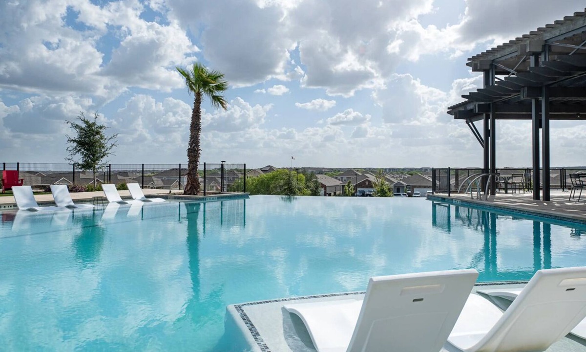 Medina Valley House | Texas Vacation Rustic New Build with Amenity Center Access