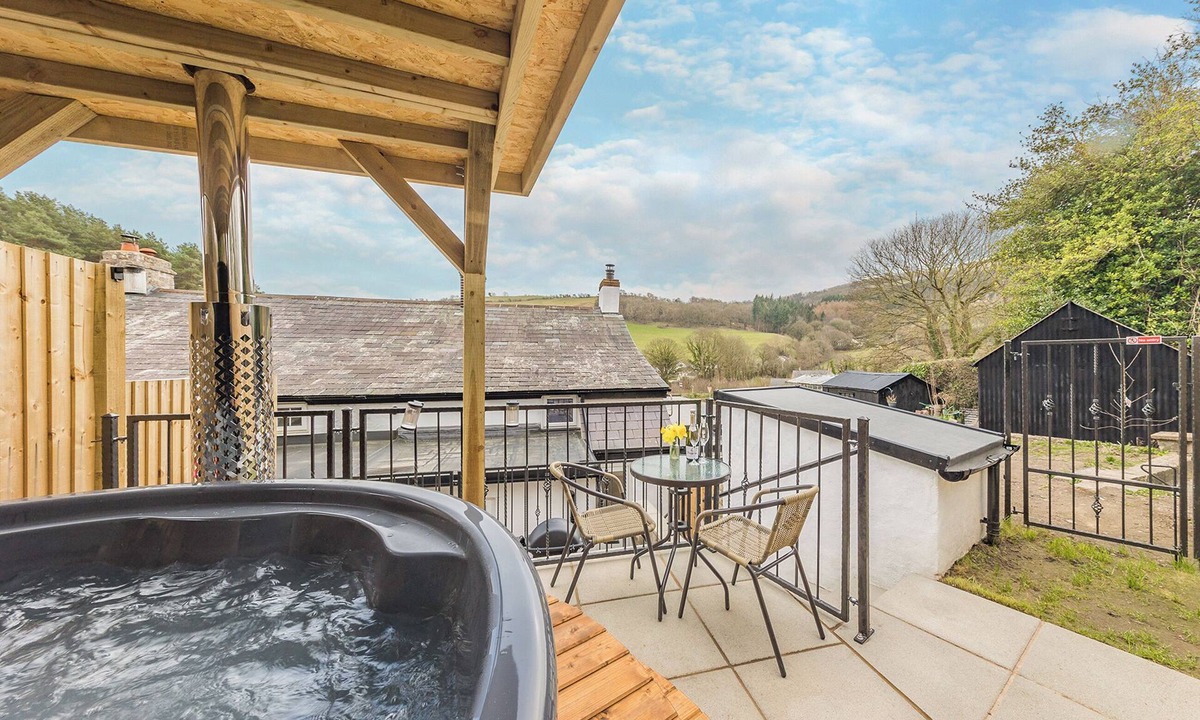 Caerwys Cottage | The Cottage At Number One