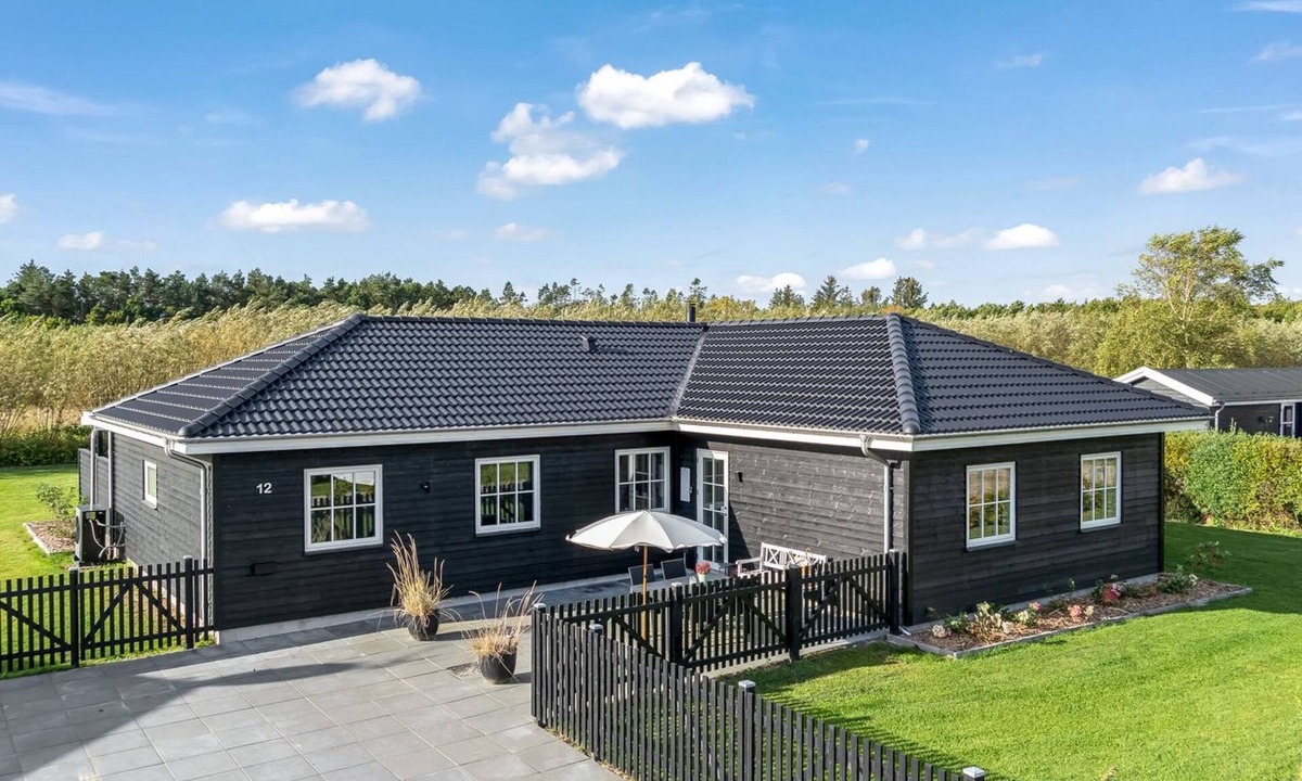 Haslevgarde House | "Thala" - 500m from the sea by Interhome