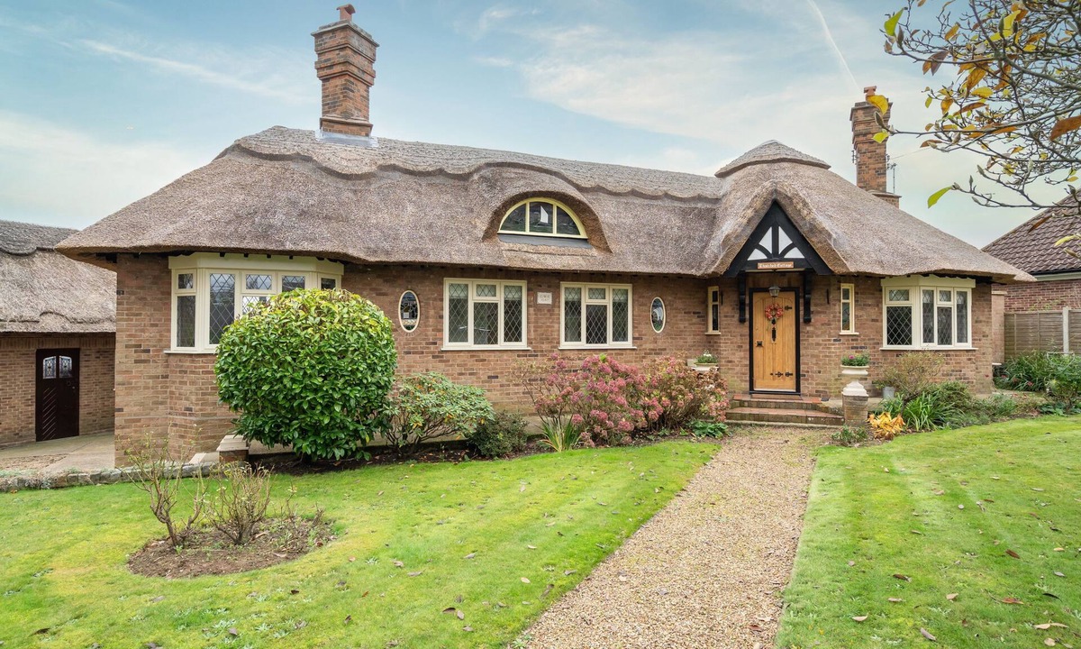 Hoveton Apartment | Thatched Cottage by East Ruston Cottages