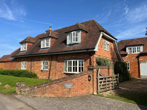 Hungerford Bed & Breakfast | Thatched Cottage