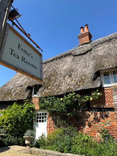 New Forest District Hotel | Thatched Cottage Hotel