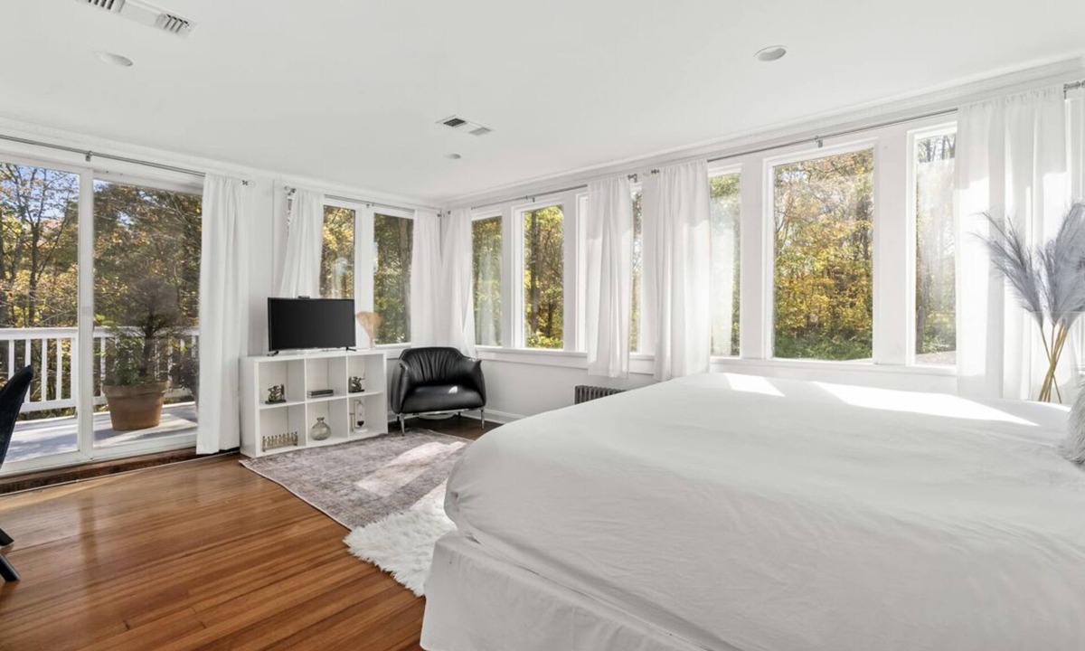 Woodstock House | The 212 Escape