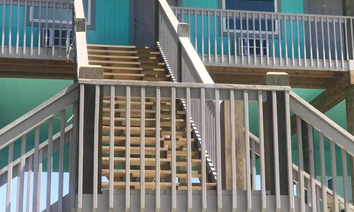 Crystal Beach Hotel | The 409 Bolivar Beach Hotel